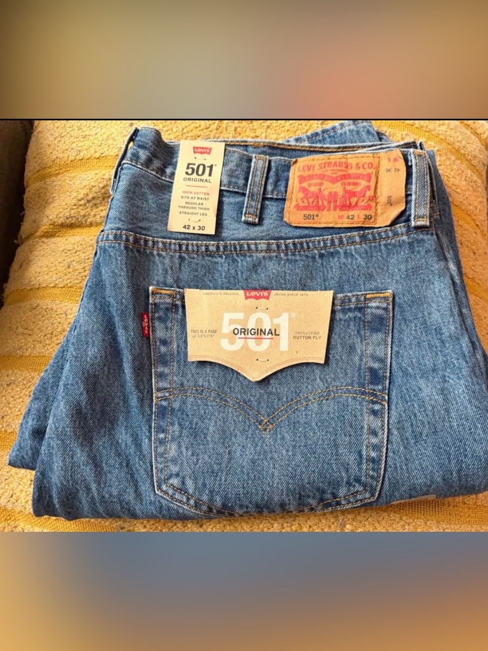 Levi’s Men’s 501 Original Medium Stonewash Jeans 42 x 30